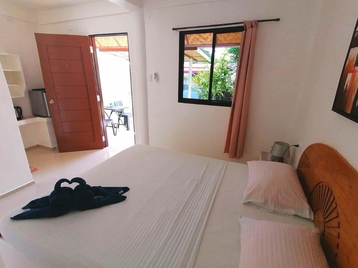 Astillo'S Guest Houses モアルボアル エクステリア 写真