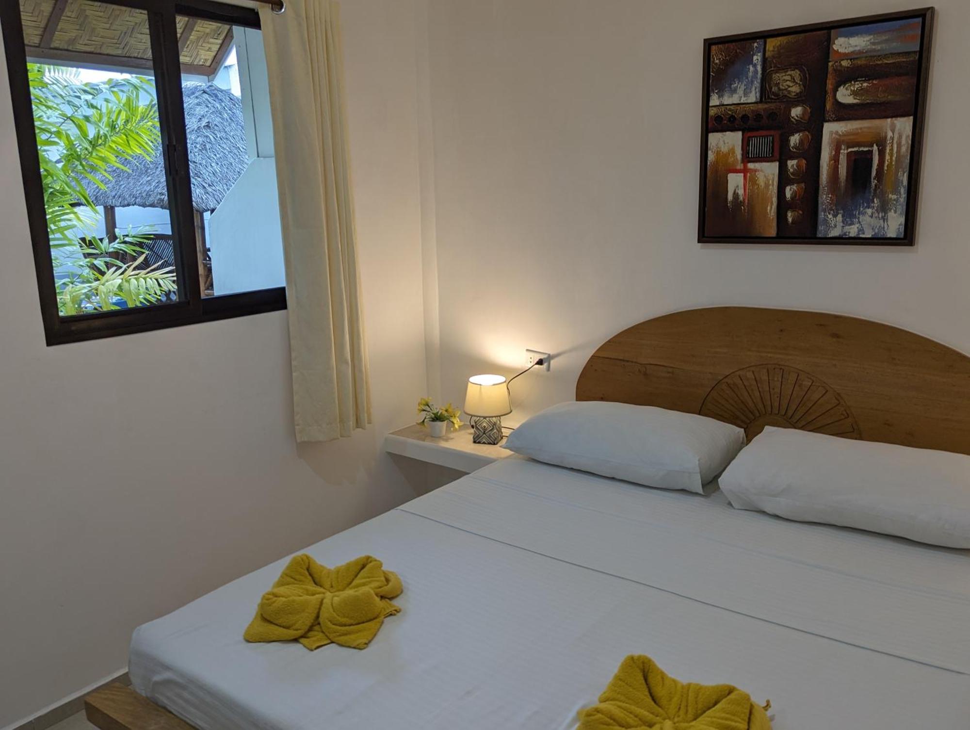 Astillo'S Guest Houses モアルボアル 部屋 写真