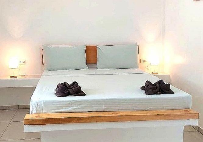 Astillo'S Guest Houses モアルボアル 部屋 写真